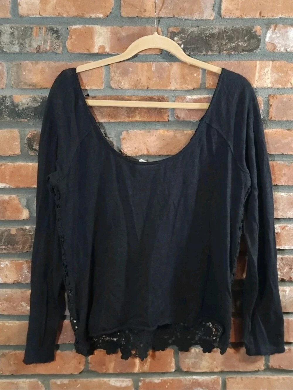 Free People Crocheted Floral Raglan Sleeve Cotton Top Boho Festival Women's L